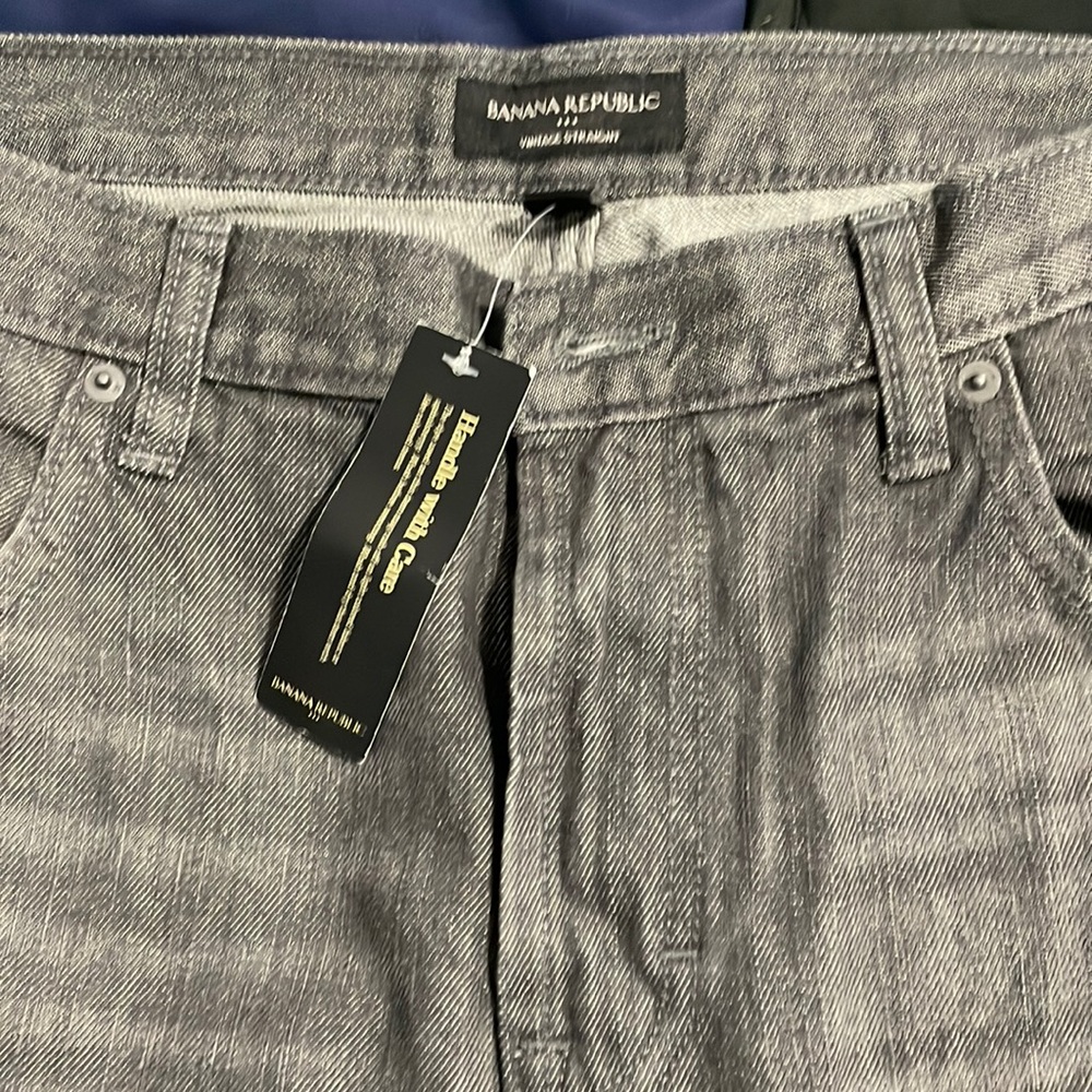 Vintage Banana Republic Jeans. Never worn. 36W 34L